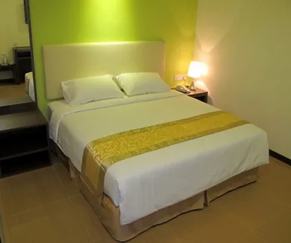 8 Days Hotel — Hotel fit-out, photo 2 of 7