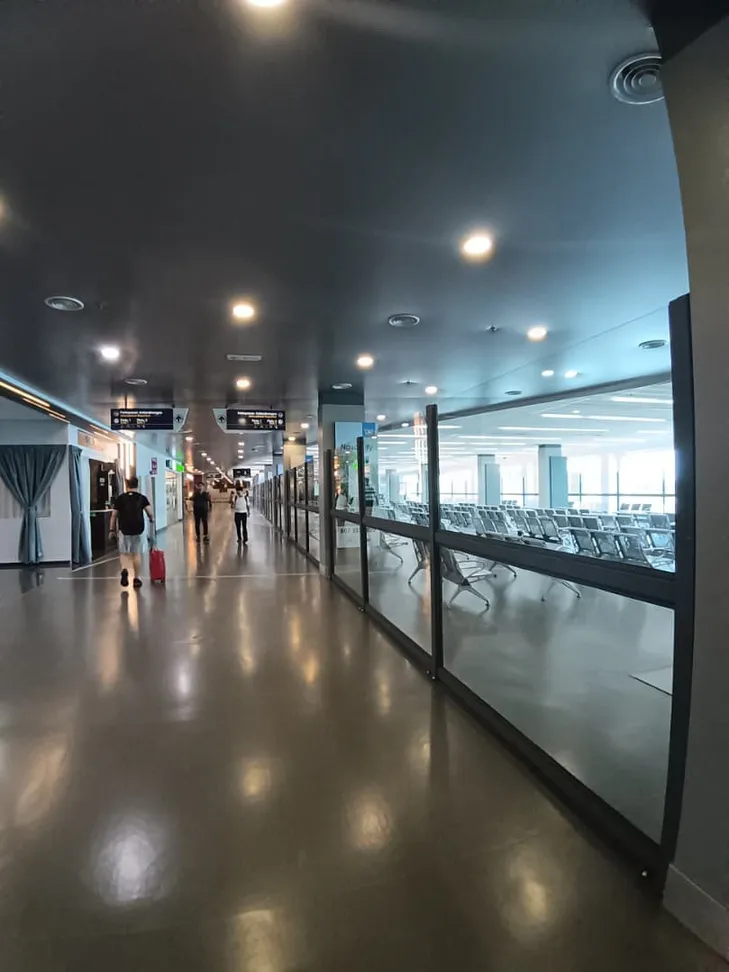 Senai Airport — Departure hall refurbishment, photo 9 of 12