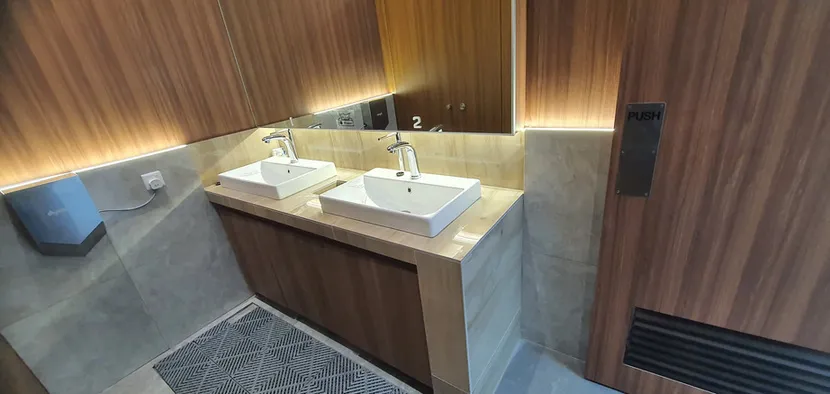Flextronics Technology (M) — Trina VIP washroom, photo 8 of 8