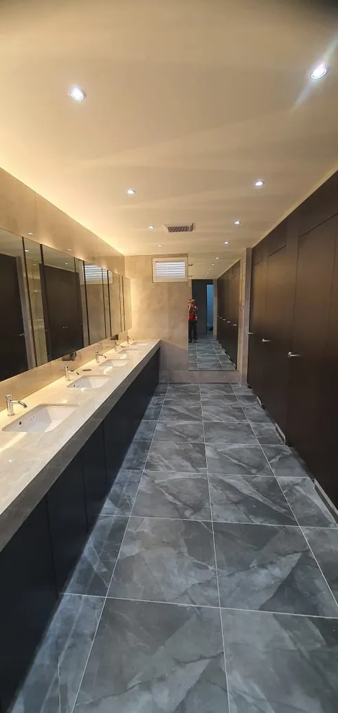 Senai Airport — Washroom refurbishment, photo 6 of 11