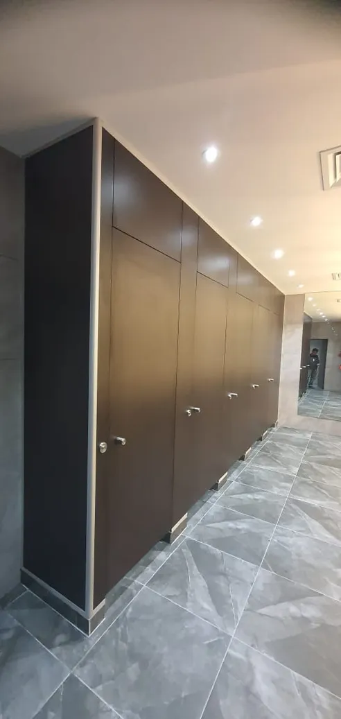 Senai Airport — Washroom refurbishment, photo 10 of 11